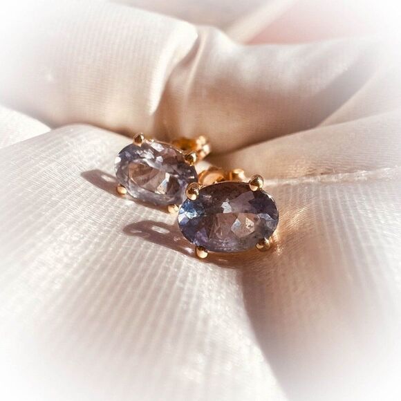 14k Gold- Alexandrite Tanzanite -1.8cttw- Natural Color Changing -Stud Earrings - Picture 14 of 16